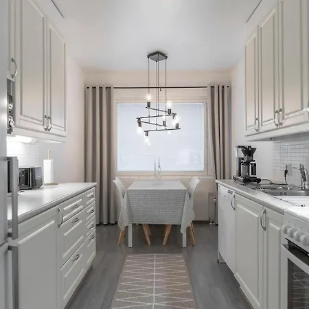 Easy - Near Center Рованиеми